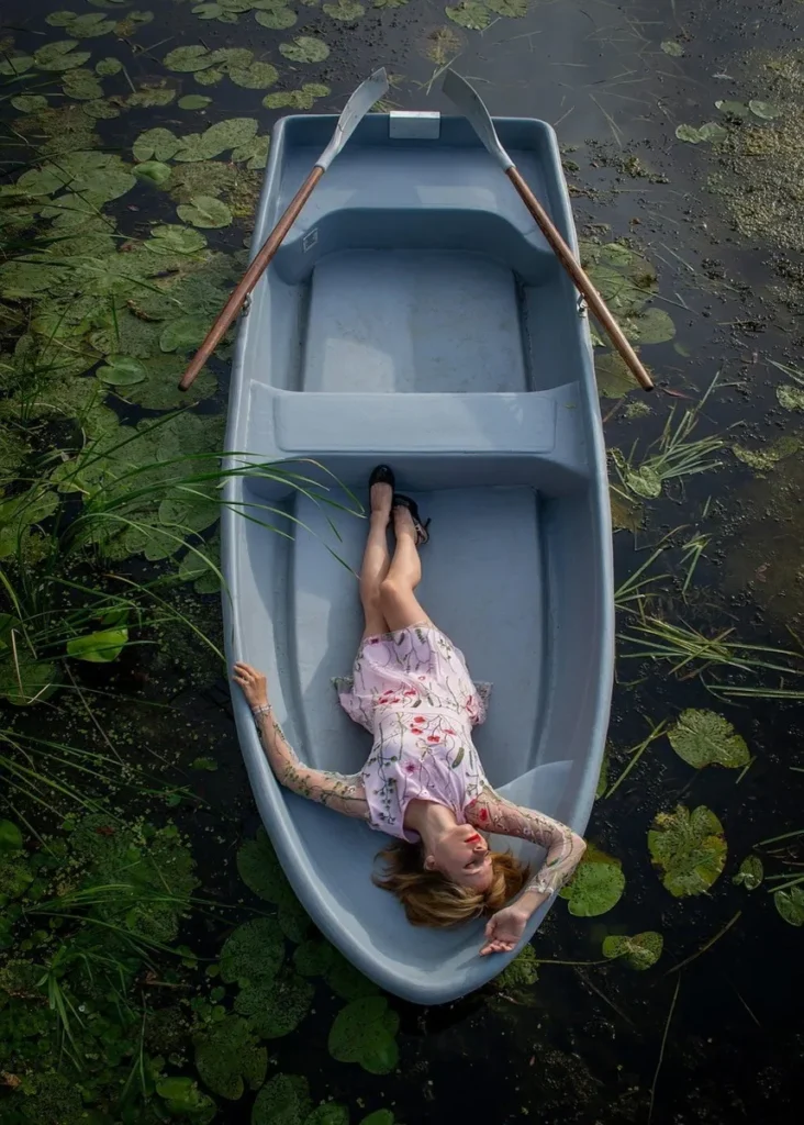 boat-6551183_1280-732x1024 Why 2026 Is the Year to Powerfully Manifest Through Alignment, Not Force