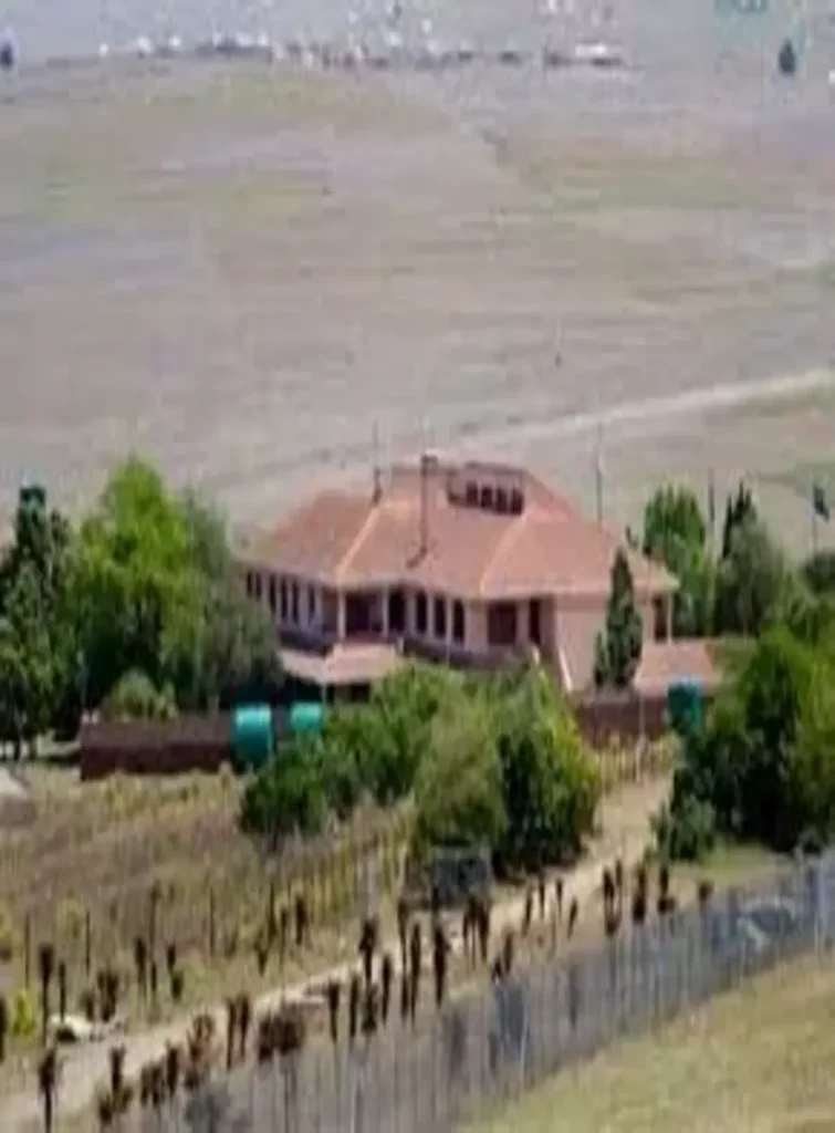 qunu-1-755x1024 South African Travel 9 Beautiful Worlds in 1 Nation